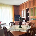 Crazi4Rome Guesthouse - Near Metro Battistini